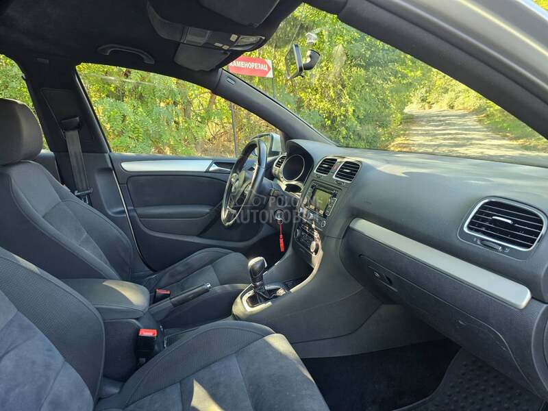 Volkswagen Golf 6 1.6TDI DSG HIGHLINE