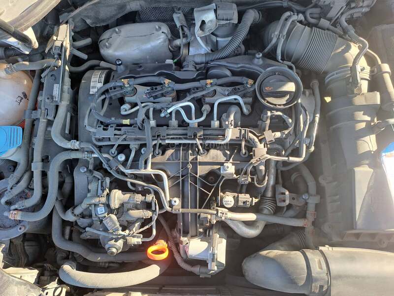 Volkswagen Golf 6 2.0 P-O-G-L-E-D-A-J