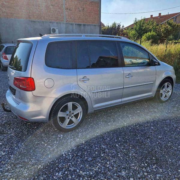 Volkswagen Touran DSG LED