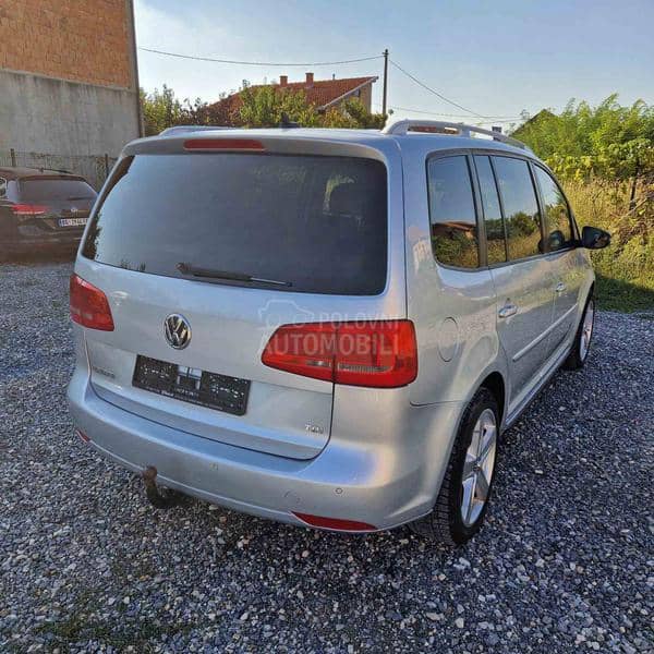 Volkswagen Touran DSG LED