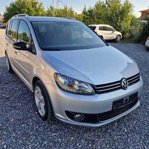 Volkswagen Touran DSG LED