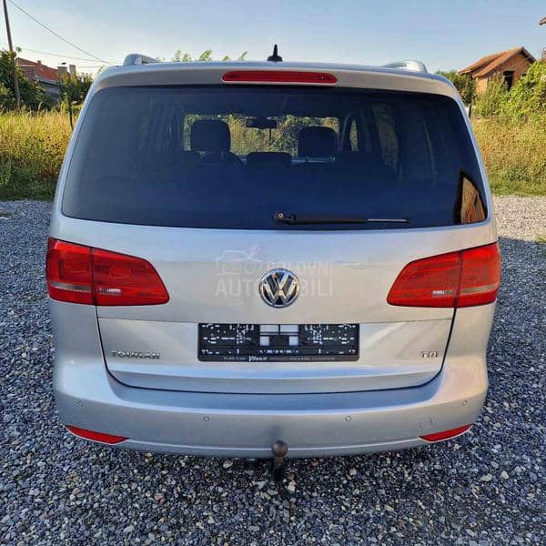 Volkswagen Touran DSG LED