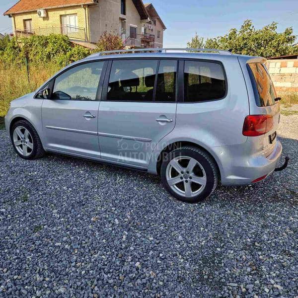 Volkswagen Touran DSG LED