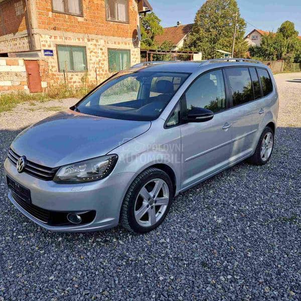 Volkswagen Touran DSG LED