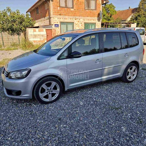 Volkswagen Touran DSG LED
