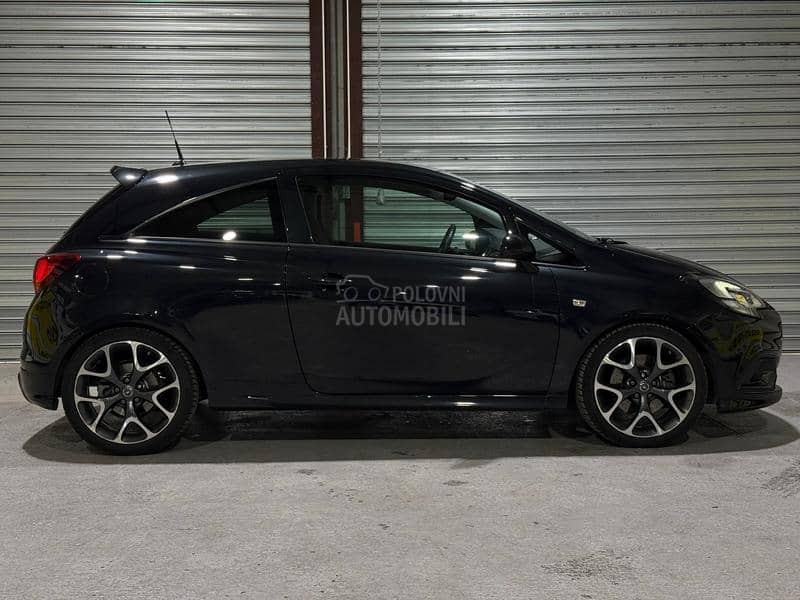 Opel Corsa E 1.6T OPC