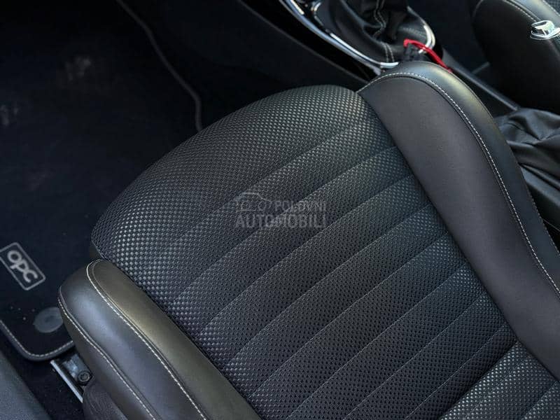 Opel Corsa E 1.6T OPC