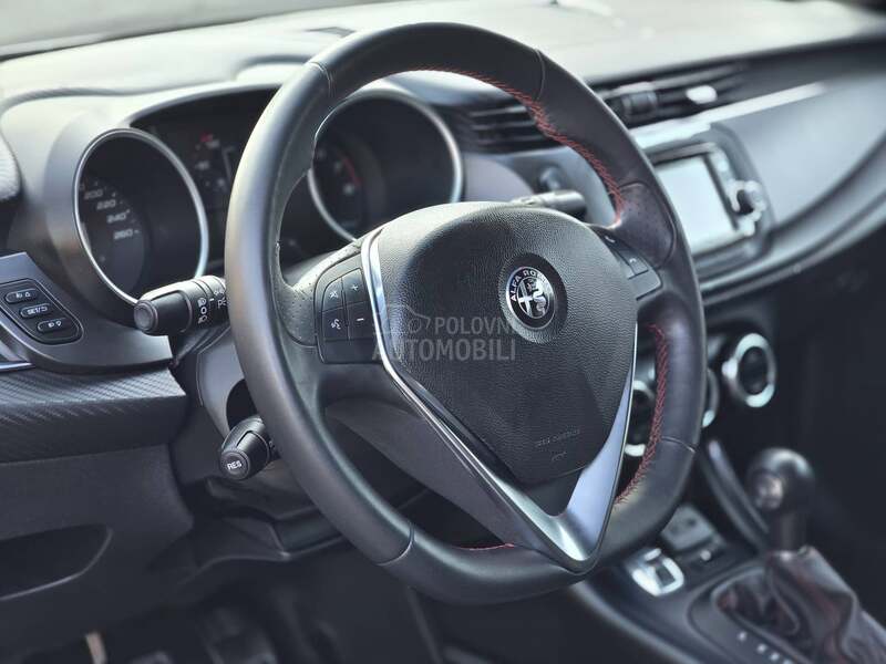 Alfa Romeo Giulietta Veloce