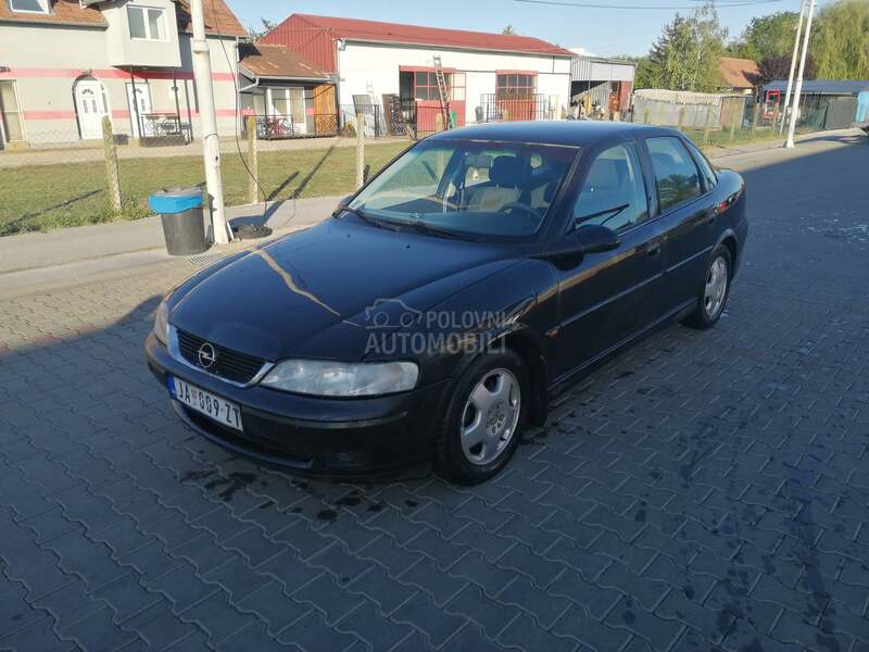 Opel Vectra B 1.6