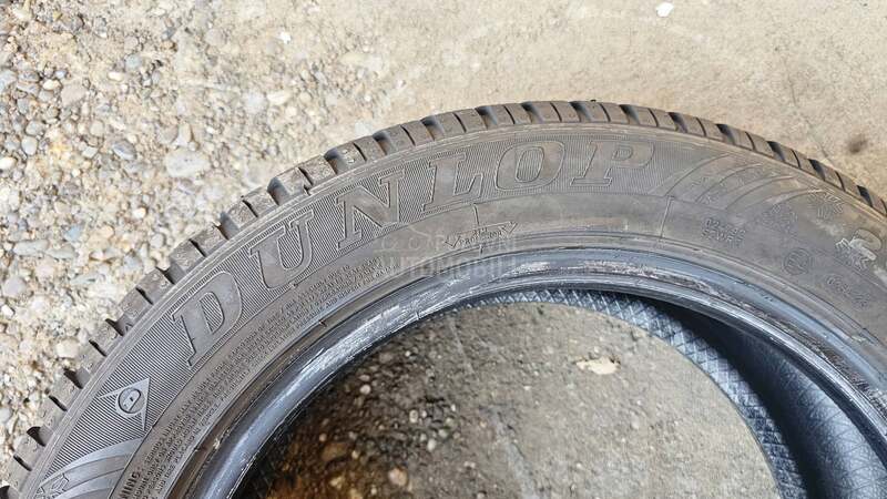 Dunlop 205/55 R16 Zimska