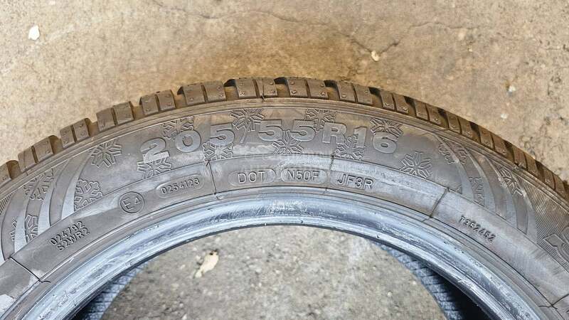 Dunlop 205/55 R16 Zimska