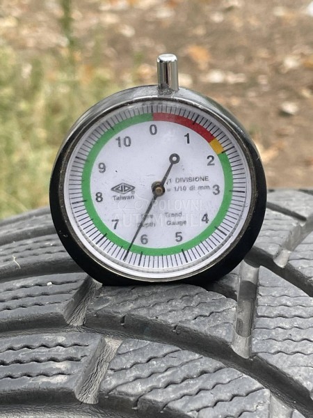 Toyo 225/50 R18 Zimska