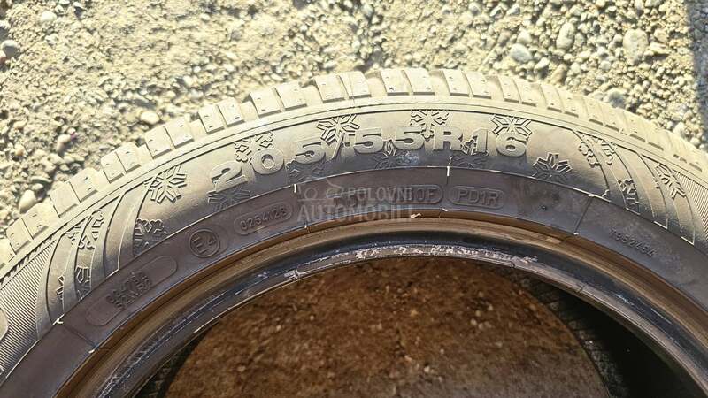 Dunlop 205/55 R16 Zimska