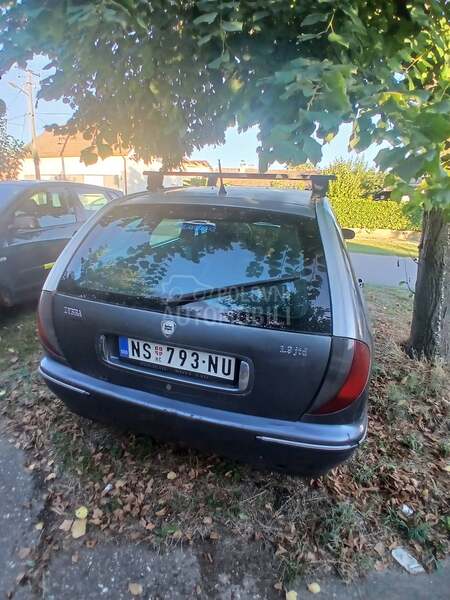 Lancia Lybra 2000. god. -  kompletan auto u delovima