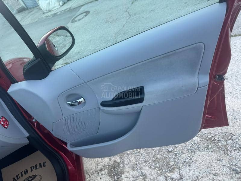 Citroen C3 1.6 EXCLUSIVE