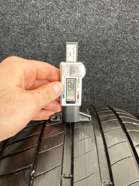 Michelin 215/50 R18 Letnja