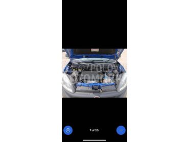 Fiat Doblo 2015. god. -  kompletan auto u delovima