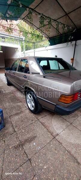 Mercedes Benz 190 