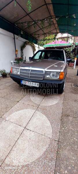 Mercedes Benz 190 
