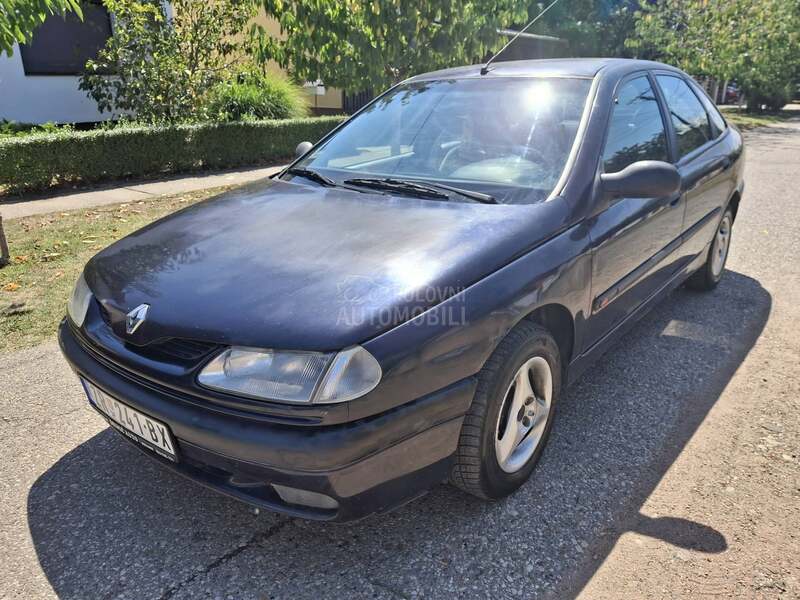 Renault Laguna 850e.