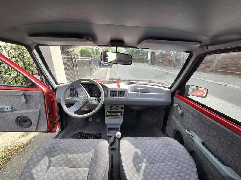 Zastava Yugo Tempo 
