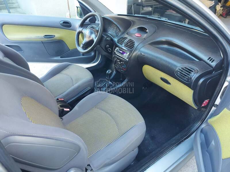 Peugeot 206 Povooljno