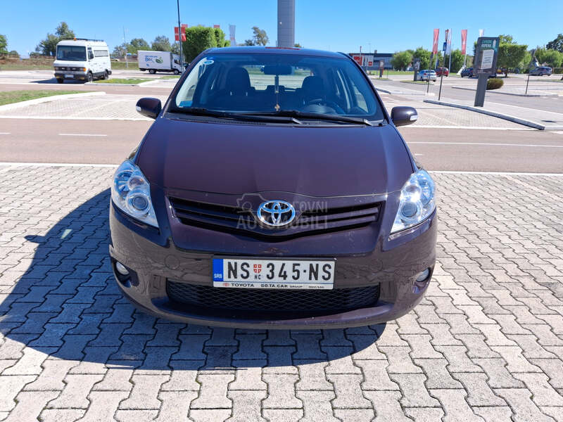 Toyota Auris 1.33