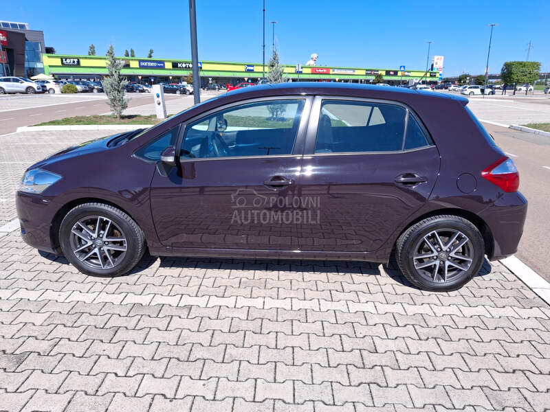 Toyota Auris 1.33
