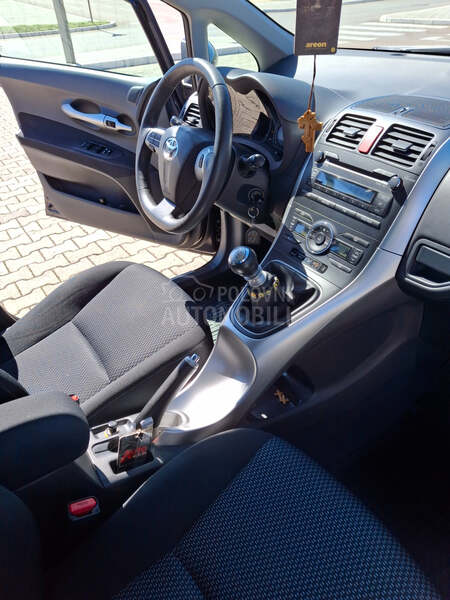 Toyota Auris 1.33