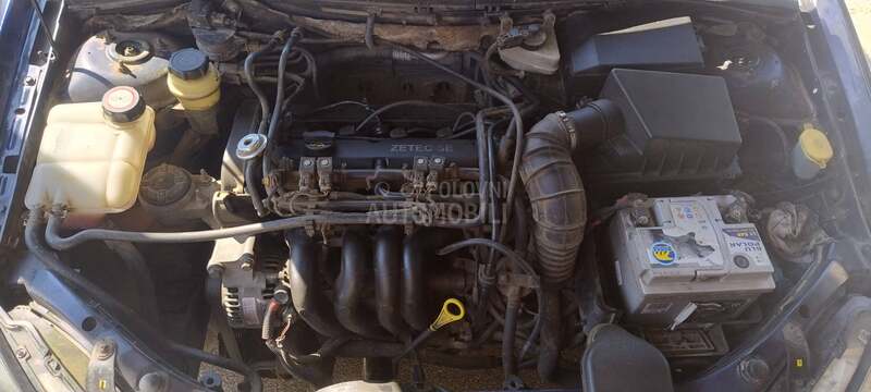 Ford Focus 1.6 zetec