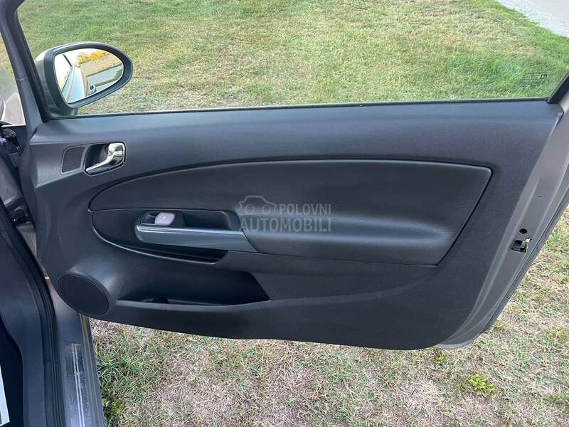 Opel Corsa D 1.3CDTI COSMO