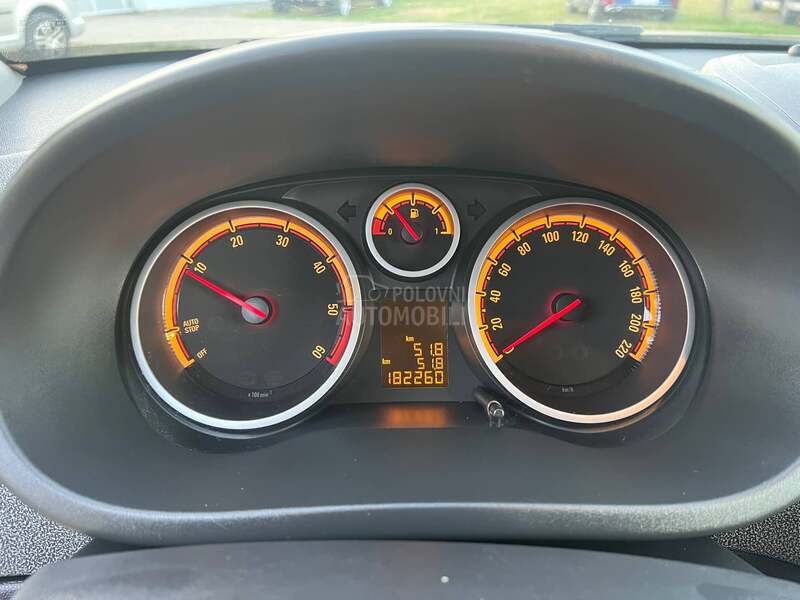 Opel Corsa D 1.3CDTI COSMO