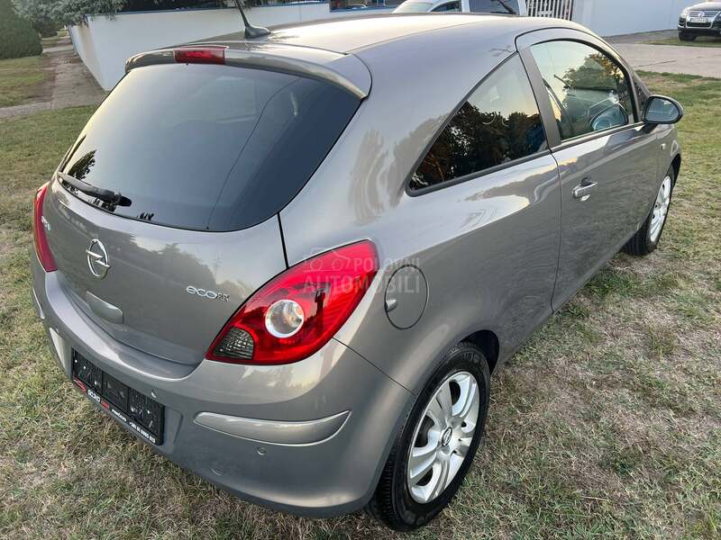 Opel Corsa D 1.3CDTI COSMO