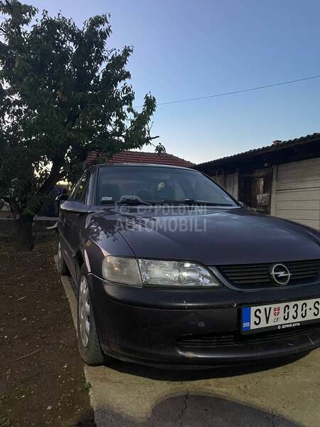 Opel Vectra B 