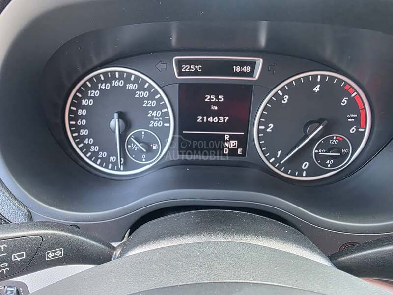 Mercedes Benz B 180 A.U.T.O.M.A.T.I.K