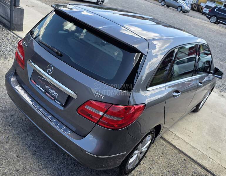 Mercedes Benz B 180 A.U.T.O.M.A.T.I.K