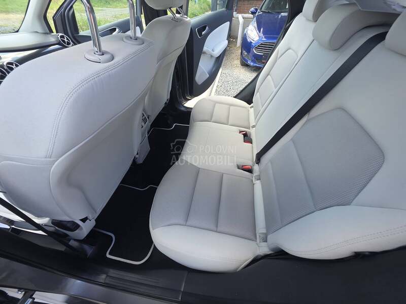 Mercedes Benz B 180 A.U.T.O.M.A.T.I.K