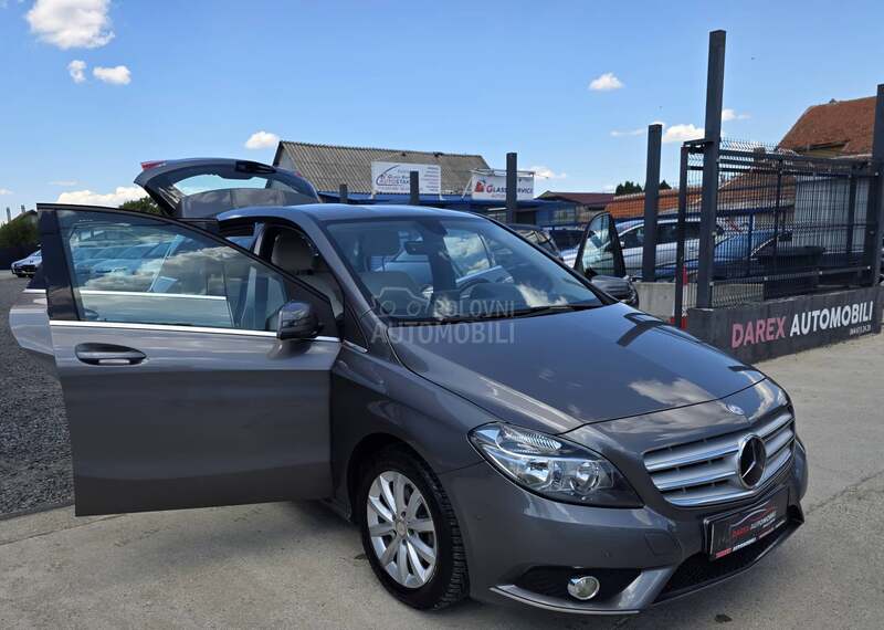 Mercedes Benz B 180 A.U.T.O.M.A.T.I.K