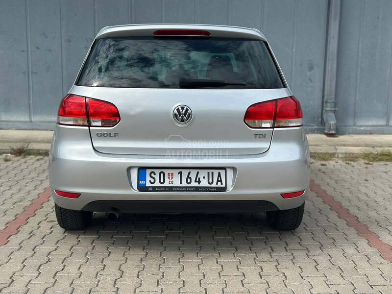 Volkswagen Golf 6 1.6 TDI