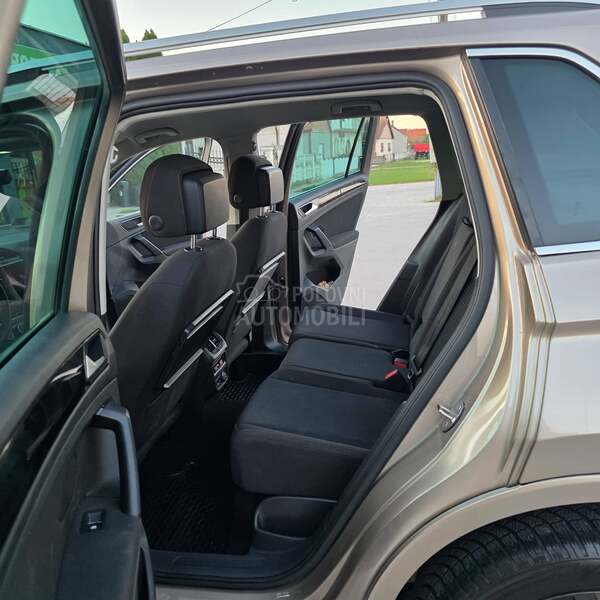 Volkswagen Tiguan 4M//DSG
