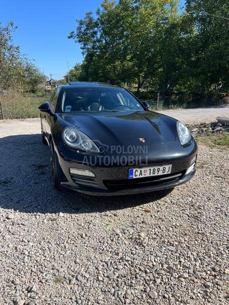 Porsche Panamera 4s sport chrono