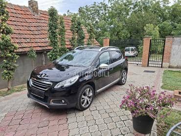 Peugeot 2008 1.6hdi Feline Titane