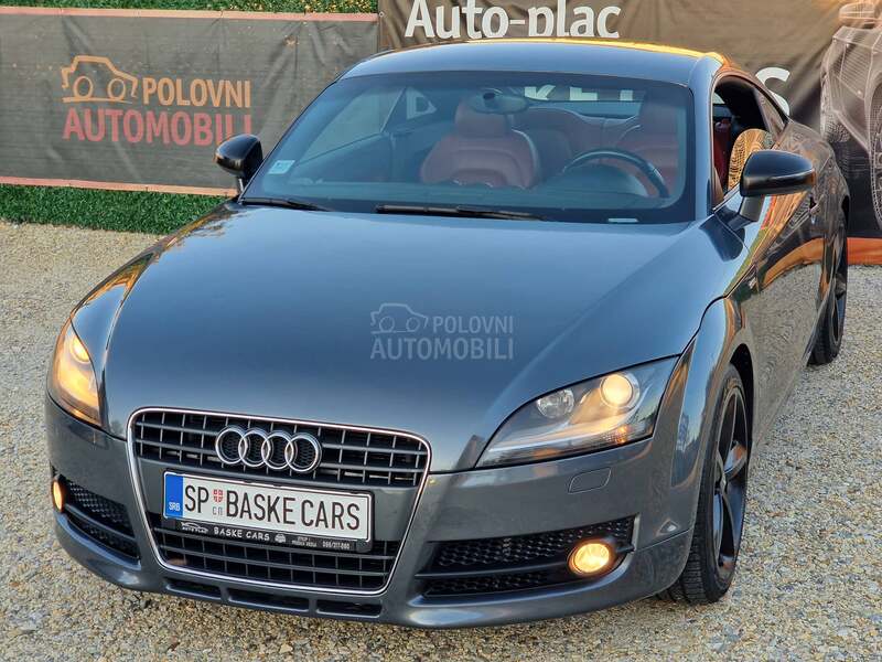 Audi TT S-LINE