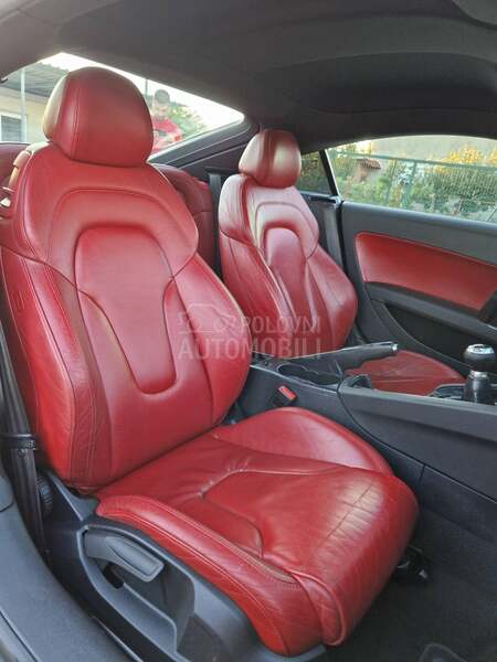 Audi TT S-LINE