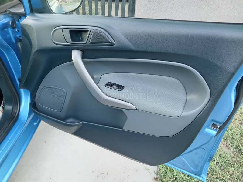 Ford Fiesta 1.2 O D L I C N A