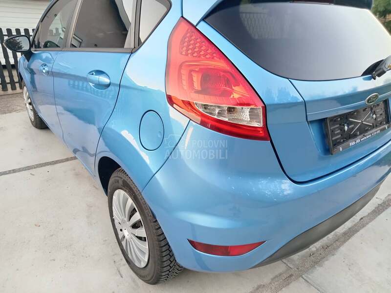 Ford Fiesta 1.2 O D L I C N A