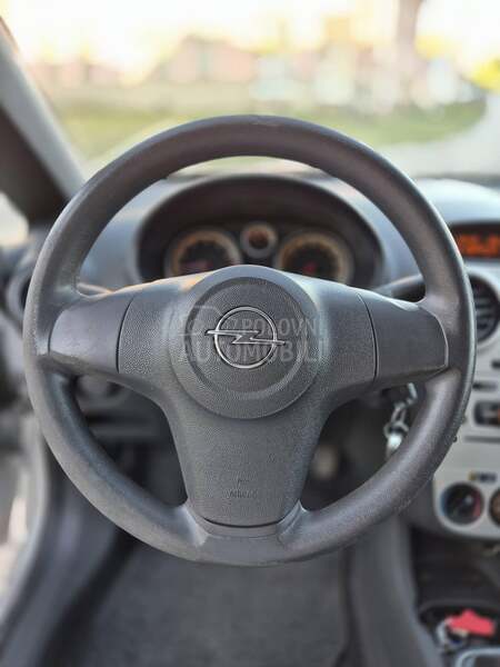 Opel Corsa D 