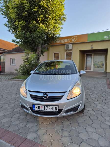 Opel Corsa D 