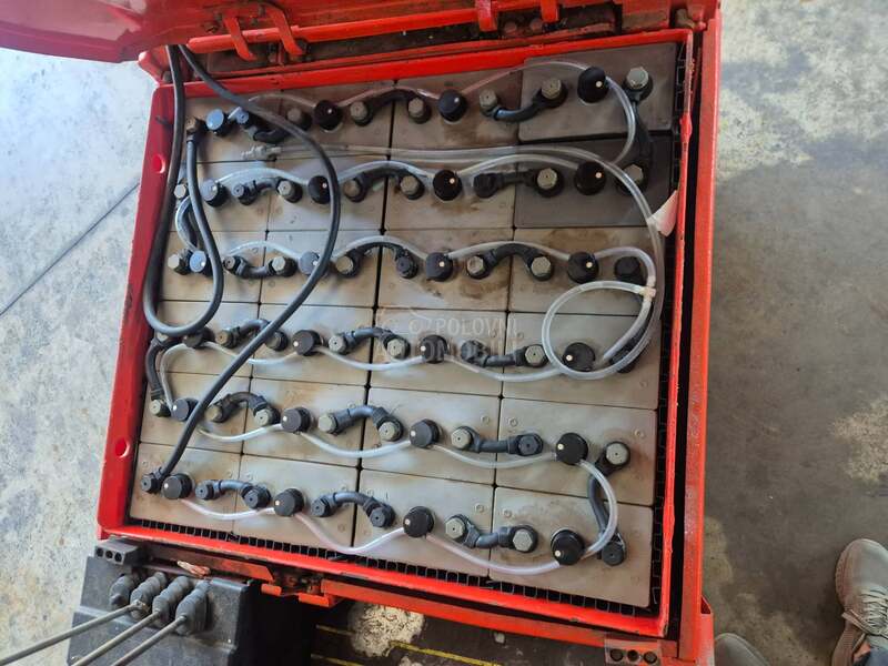 Linde E 16  Triplex