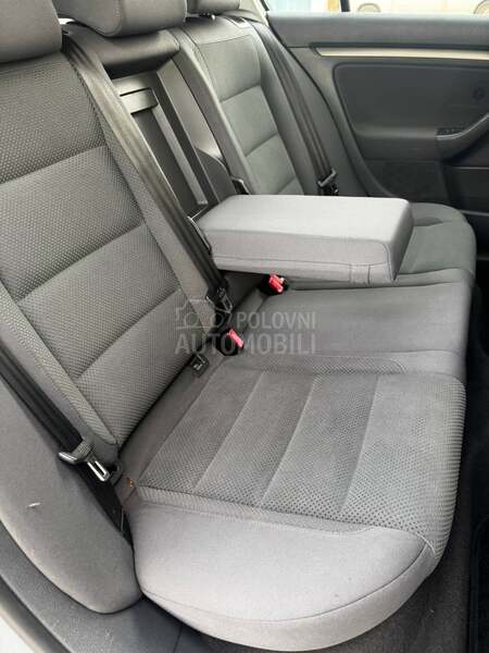 Volkswagen Golf 5 